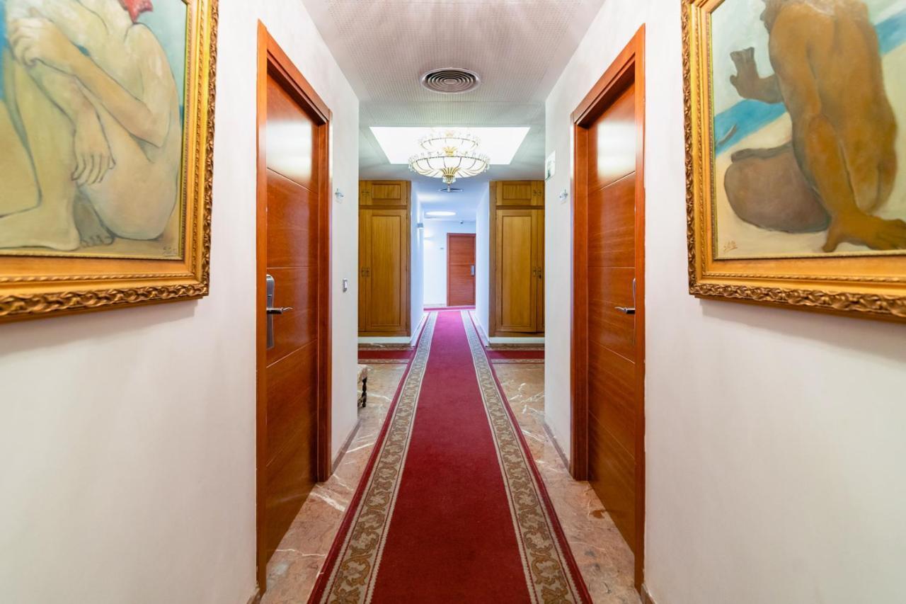 Hotel Riad Arruzafa Cordova Esterno foto