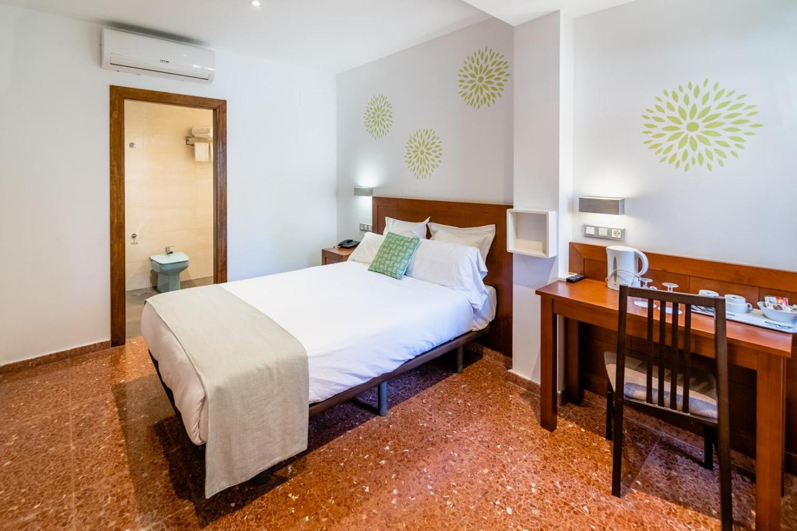 Hotel Riad Arruzafa Cordova Esterno foto